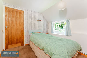 Bedroom- click for photo gallery